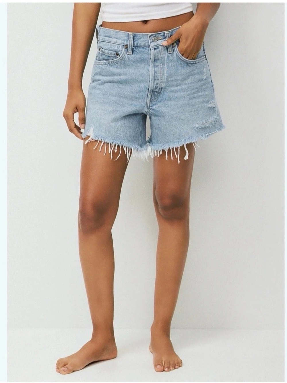 AGOLDE Parker Long Denim Cutoff Shorts in Blue Waist 32, euc, button fly